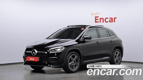 Mercedes-Benz GLA 2020
