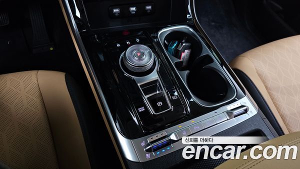 Kia Carnival 2023, фото 11
