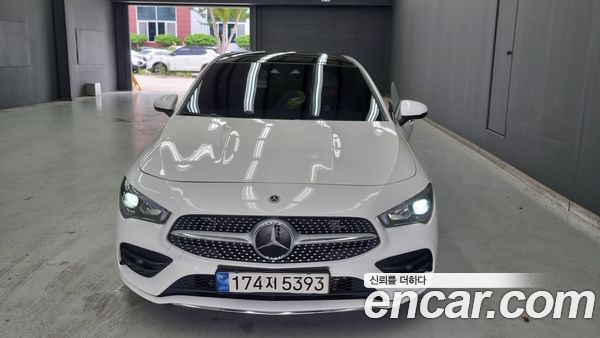 Mercedes-Benz CLA 2022