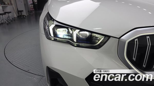 BMW 5 Series 2024, фото 7