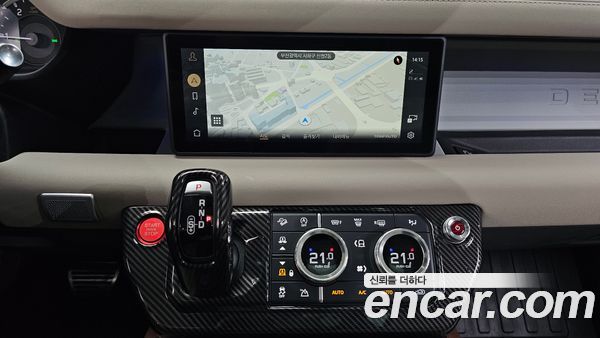 Land Rover Defender 2023, фото 20