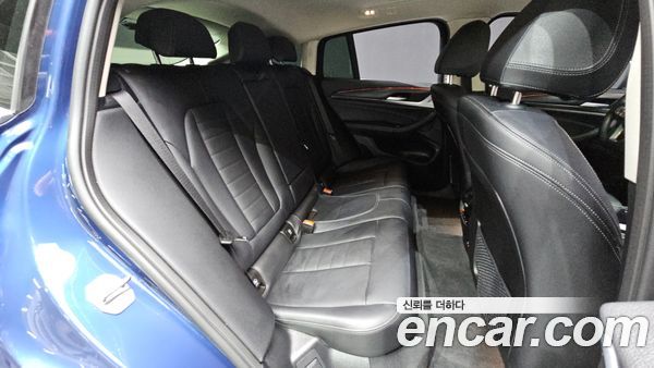 BMW X4 2025, фото 16