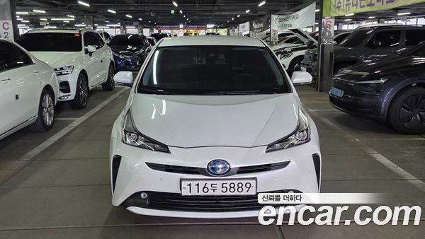 Toyota Prius 2021, фото 18