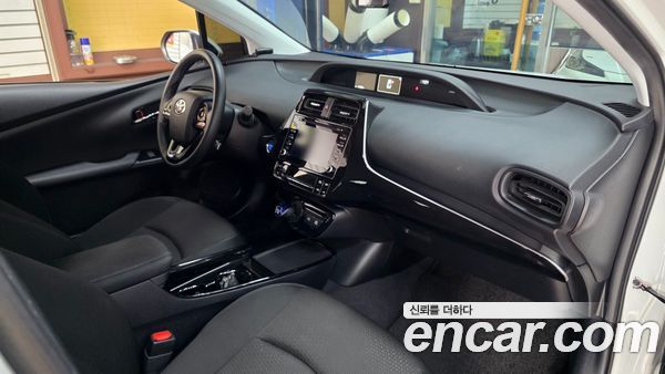 Toyota Prius 2021, фото 20
