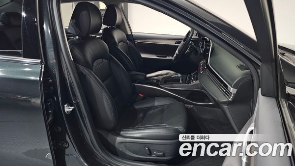 Hyundai Grandeur 2020, фото 15