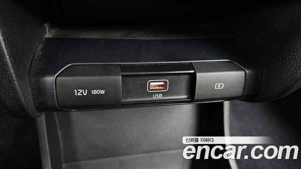 Kia Niro 2023, фото 32