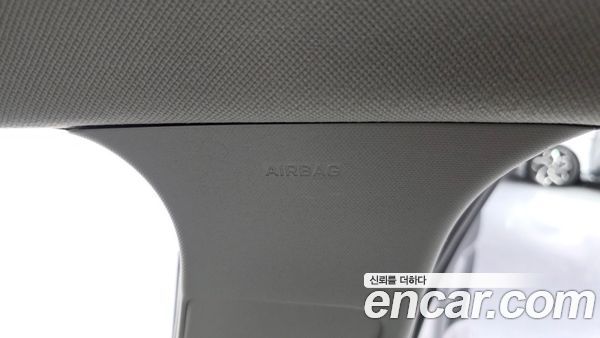 Hyundai Elantra 2021, фото 26