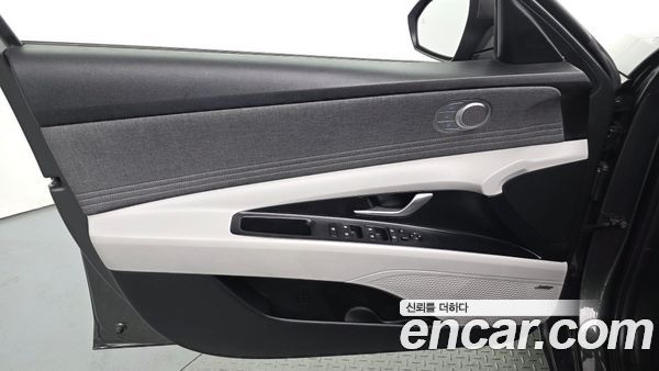 Hyundai Elantra 2021, фото 14