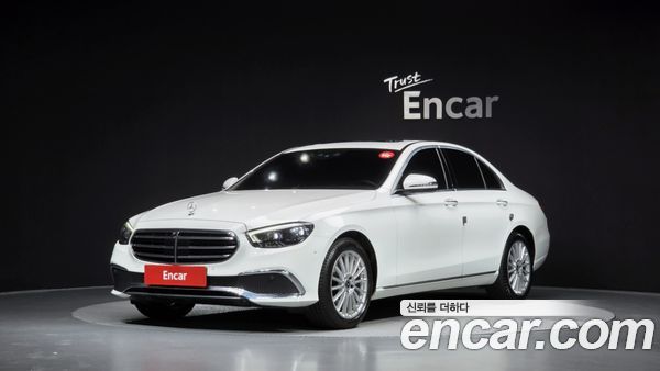 Mercedes-Benz E-Class 2021
