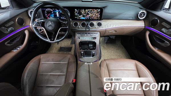 Mercedes-Benz E-Class 2021, фото 10