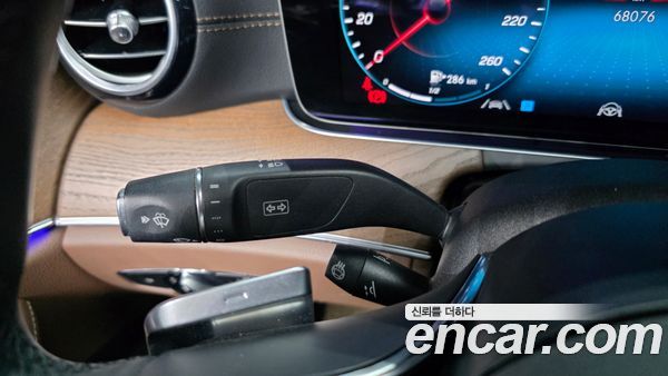 Mercedes-Benz E-Class 2021, фото 34