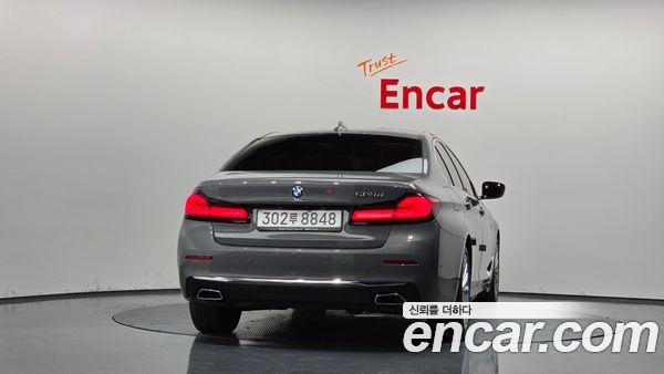 BMW 5 Series 2022, фото 4