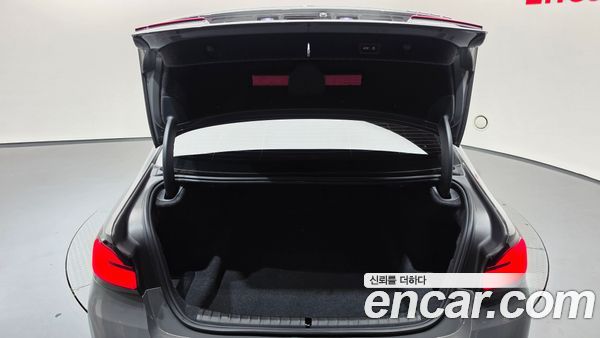 BMW 5 Series 2022, фото 20