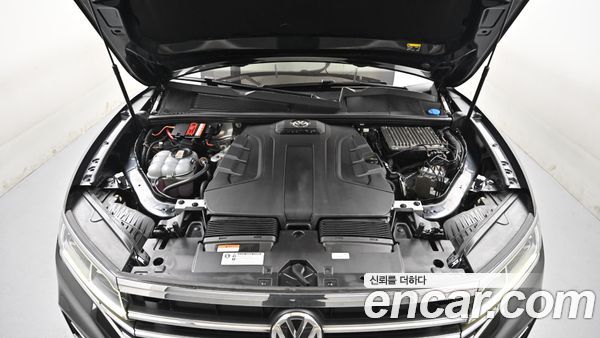 Volkswagen Touareg 2020, фото 6