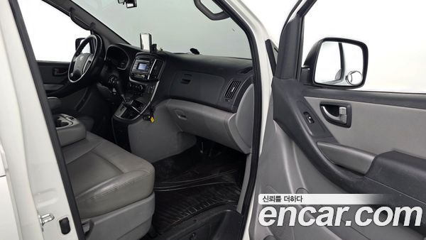 Hyundai Grand Starex 2021, фото 15