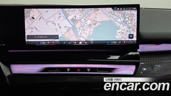 BMW 5 Series 2025, фото 18