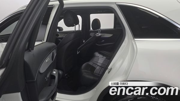 Mercedes-Benz GLC 2021, фото 17