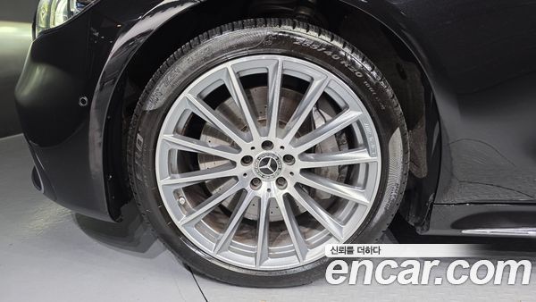 Mercedes-Benz S-Class 2021, фото 5