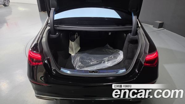 Mercedes-Benz S-Class 2021, фото 22