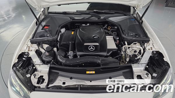 Mercedes-Benz E-Class 2020, фото 6