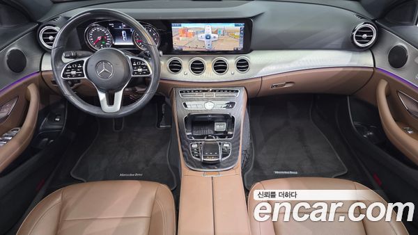 Mercedes-Benz E-Class 2020, фото 10