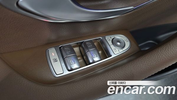Mercedes-Benz E-Class 2020, фото 27