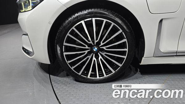 BMW 7 Series 2020, фото 5