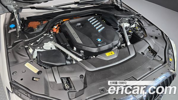 BMW 7 Series 2020, фото 6