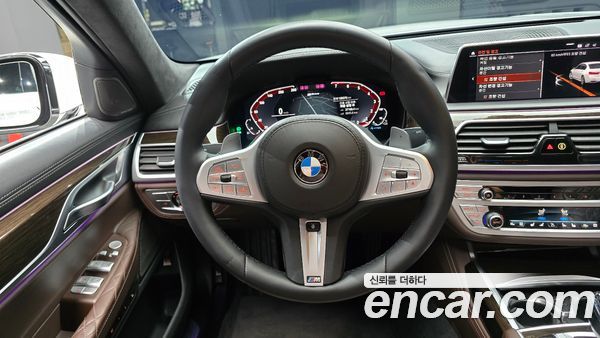 BMW 7 Series 2020, фото 18
