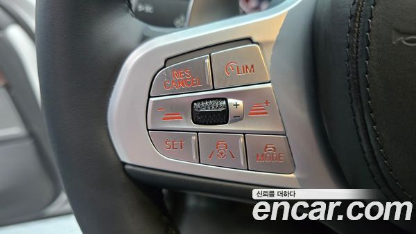 BMW 7 Series 2020, фото 22