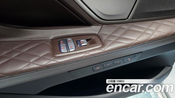 BMW 7 Series 2020, фото 30