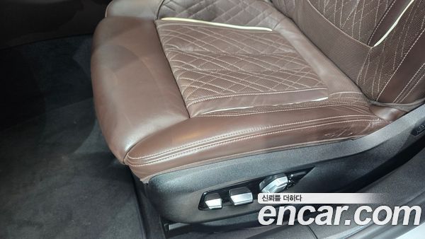 BMW 7 Series 2020, фото 33
