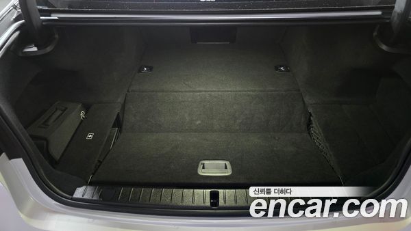 BMW 7 Series 2020, фото 35