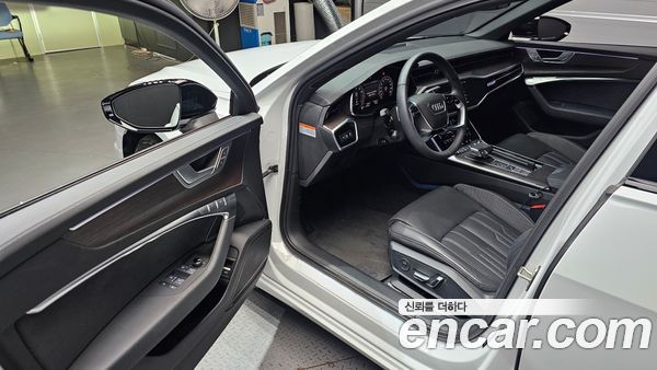 Audi A6 2025, фото 13