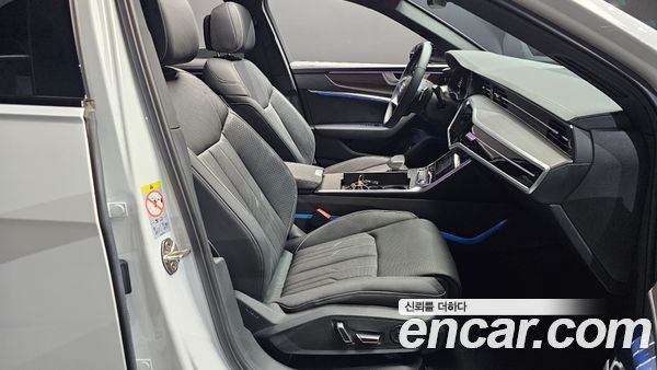 Audi A6 2025, фото 16