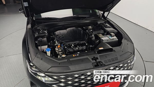 Hyundai Grandeur 2022, фото 6