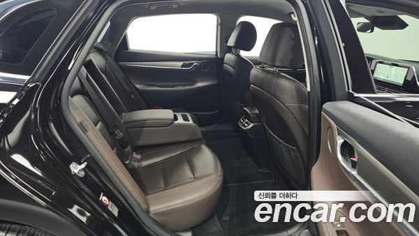 Hyundai Grandeur 2022, фото 11