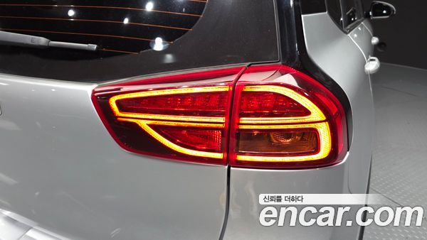 Kia Niro 2023, фото 9