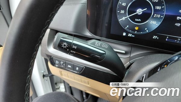 Kia Carnival 2023, фото 30