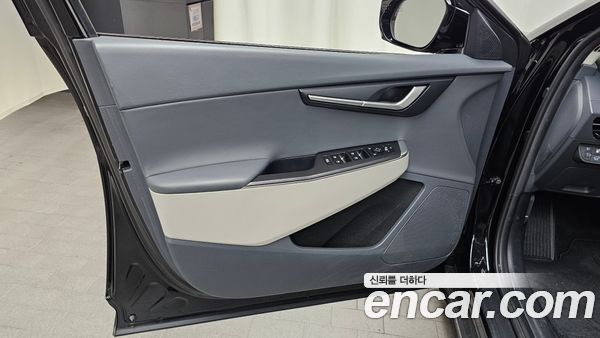 Kia EV6 2022, фото 13