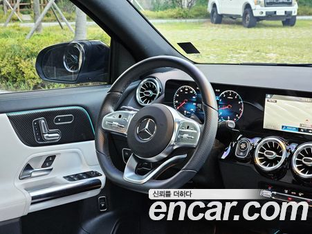 Mercedes-Benz GLA 2021, фото 10