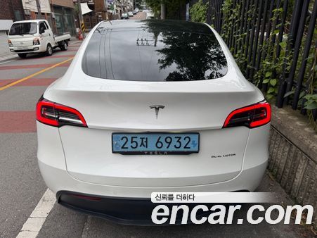 Tesla Model Y 2021, фото 2