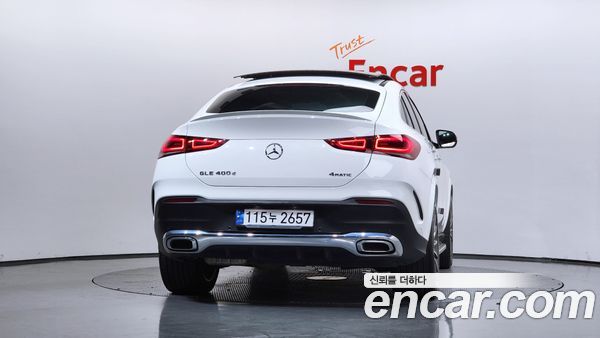 Mercedes-Benz GLE 2023, фото 3