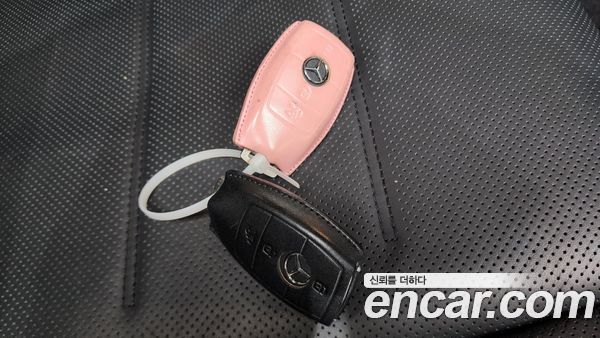 Mercedes-Benz GLE 2023, фото 20