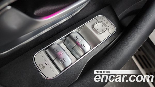 Mercedes-Benz GLE 2023, фото 29