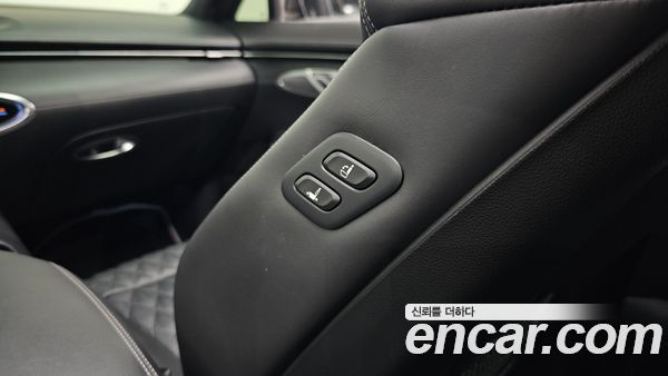 Genesis GV70 2022, фото 34