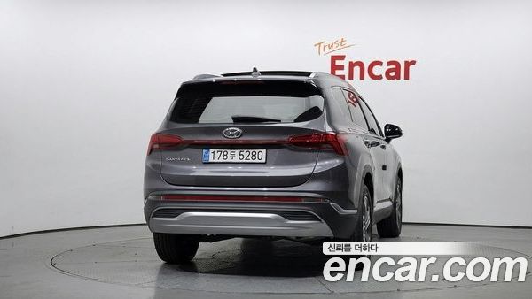 Hyundai Santa Fe 2023, фото 4
