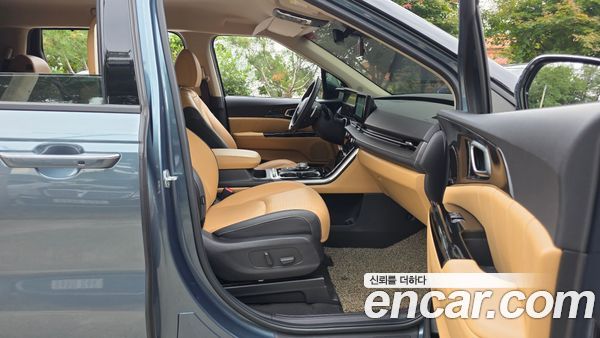 Kia Carnival 2022, фото 16