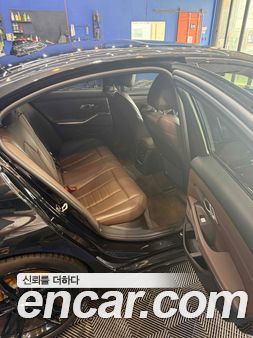 BMW 3 Series 2021, фото 11