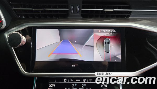 Audi A6 2021, фото 15